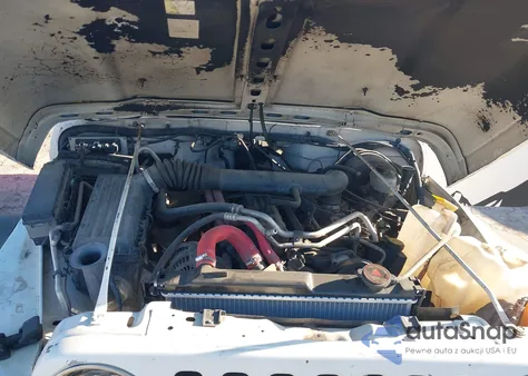 2004 Jeep Wrangler Sport from USA, damaged, VIN 1J4FA49SX4P802341